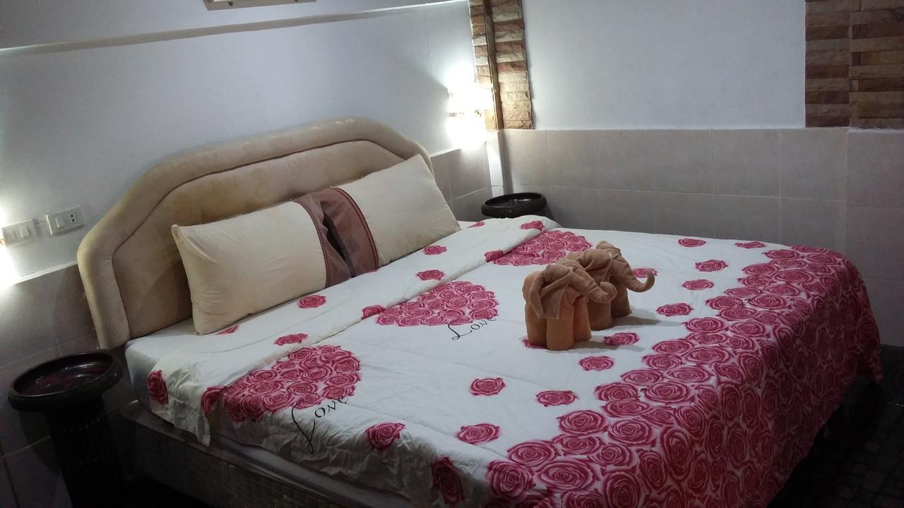 Jasmin Guest House باتايا المظهر الخارجي الصورة